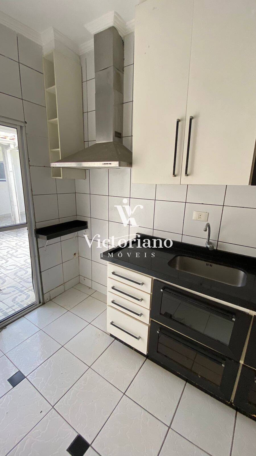 Casa à venda com 4 quartos, 207m² - Foto 11