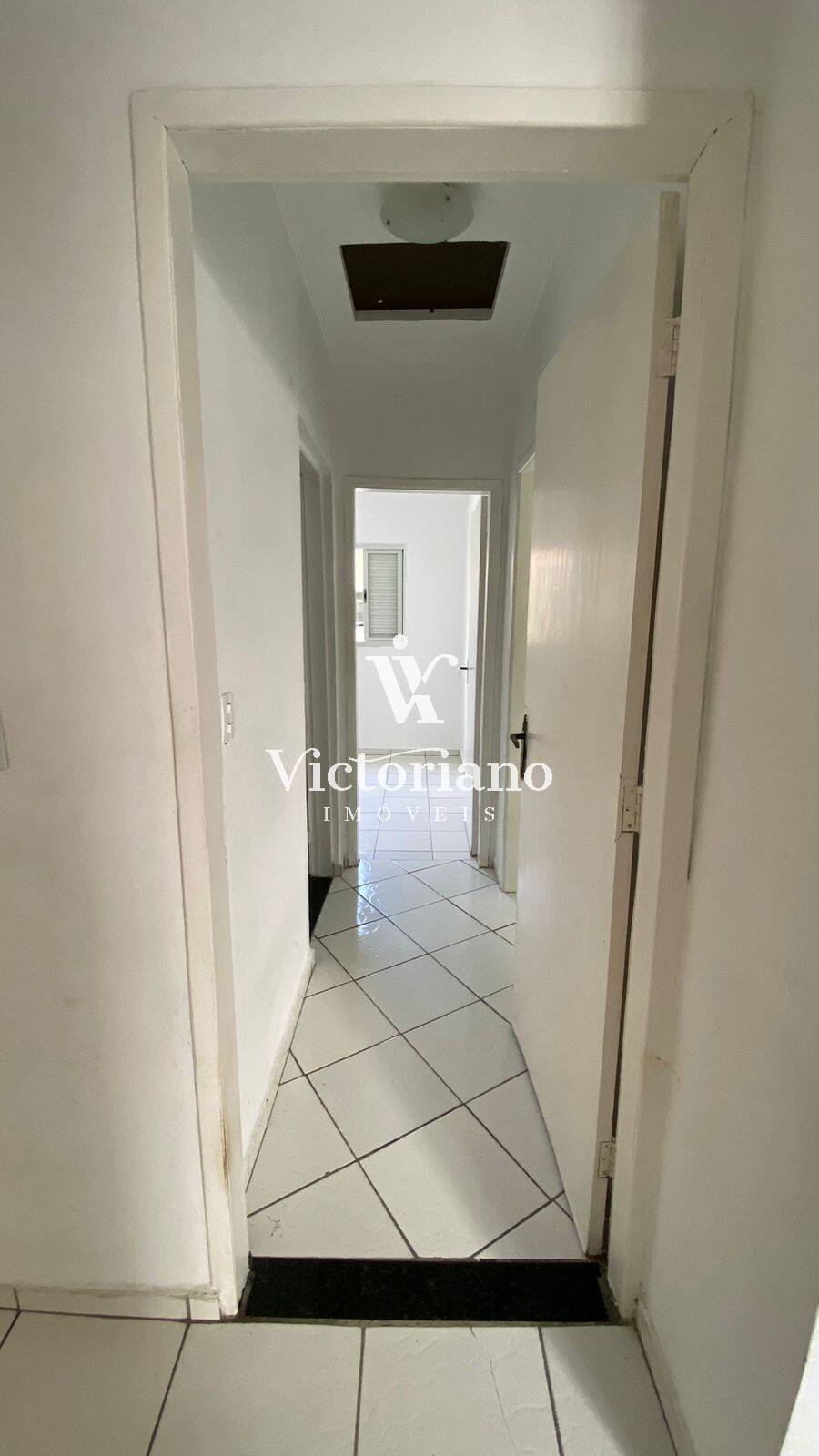 Casa à venda com 4 quartos, 207m² - Foto 13