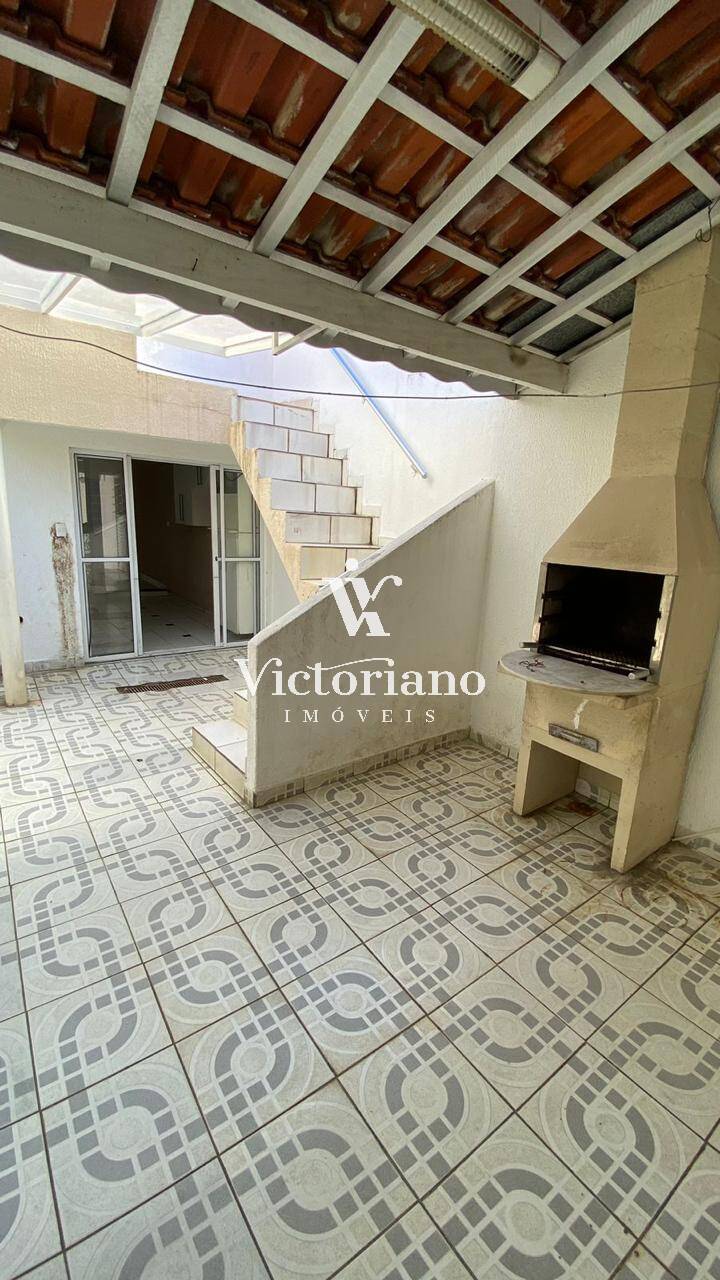 Casa à venda com 4 quartos, 207m² - Foto 22