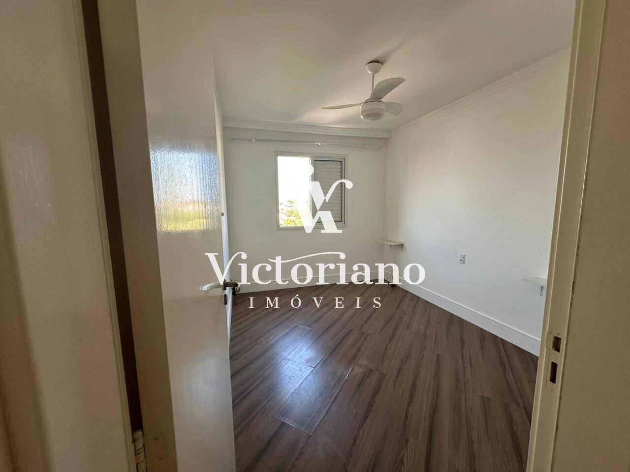 Apartamento à venda com 2 quartos, 60m² - Foto 6