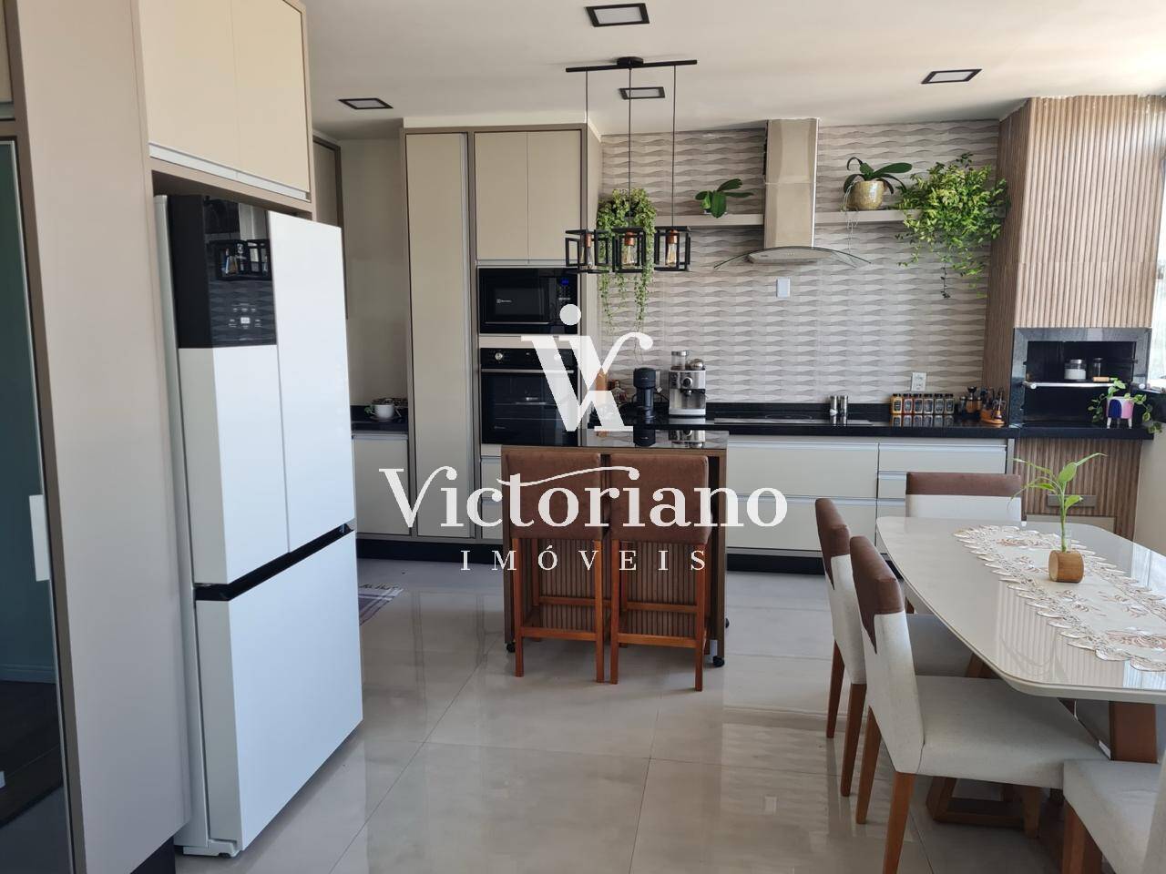 Apartamento à venda com 3 quartos, 124m² - Foto 2