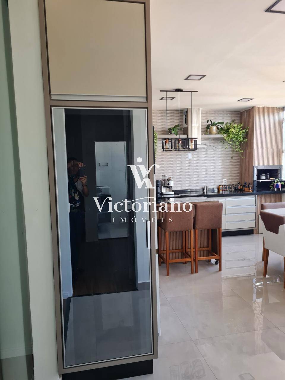 Apartamento à venda com 3 quartos, 124m² - Foto 3