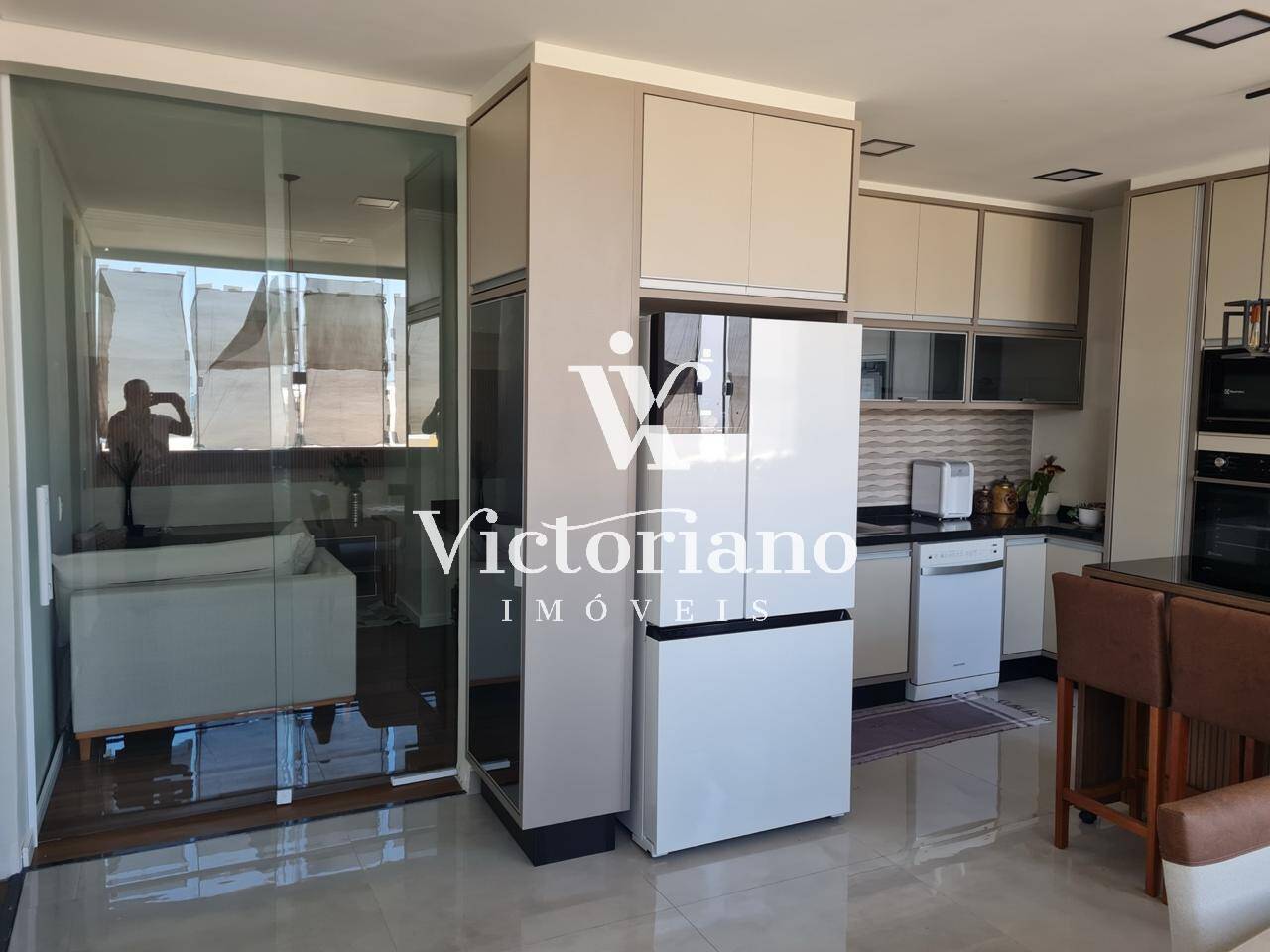 Apartamento à venda com 3 quartos, 124m² - Foto 8