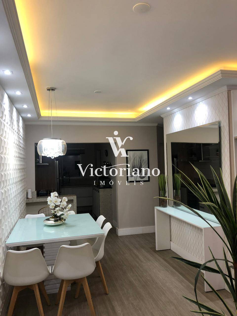 Apartamento à venda com 2 quartos, 74m² - Foto 1