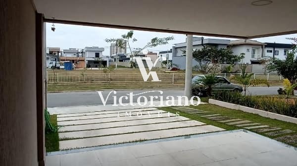 Casa de Condomínio à venda com 3 quartos, 200m² - Foto 4