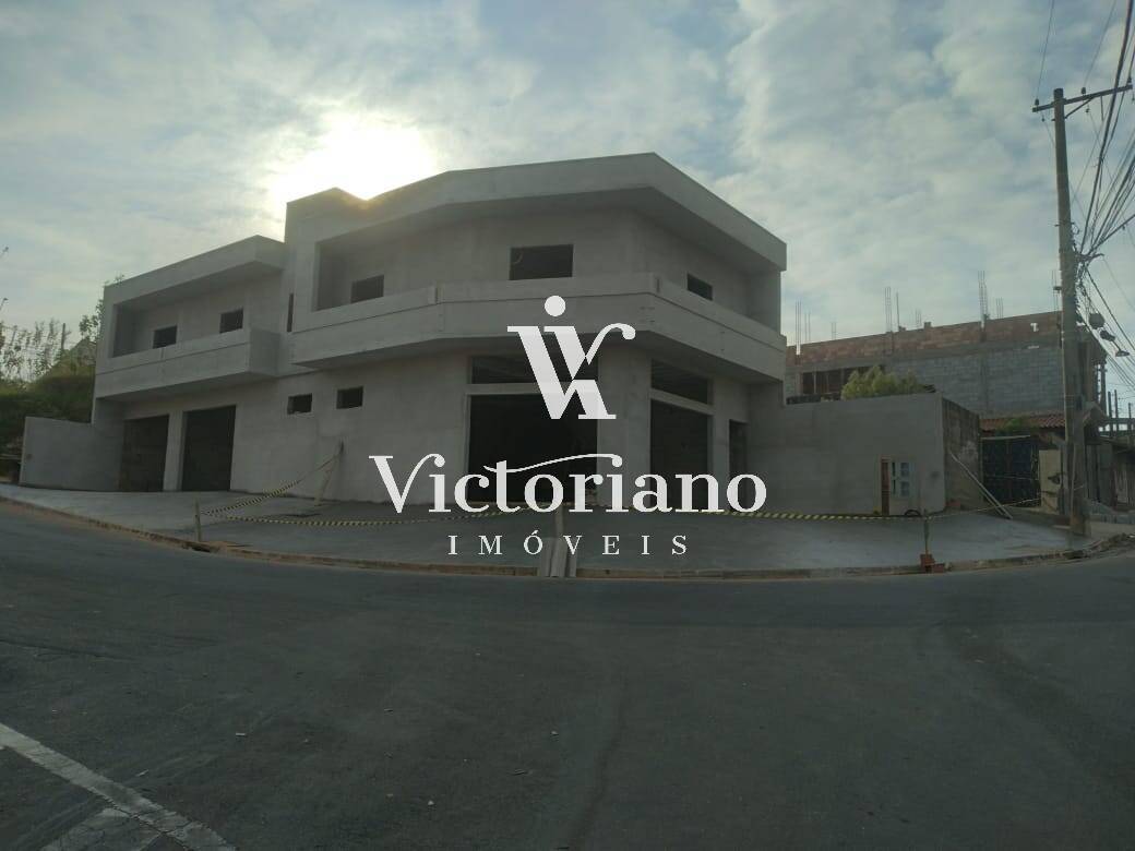 Casa à venda com 4 quartos, 250m² - Foto 8