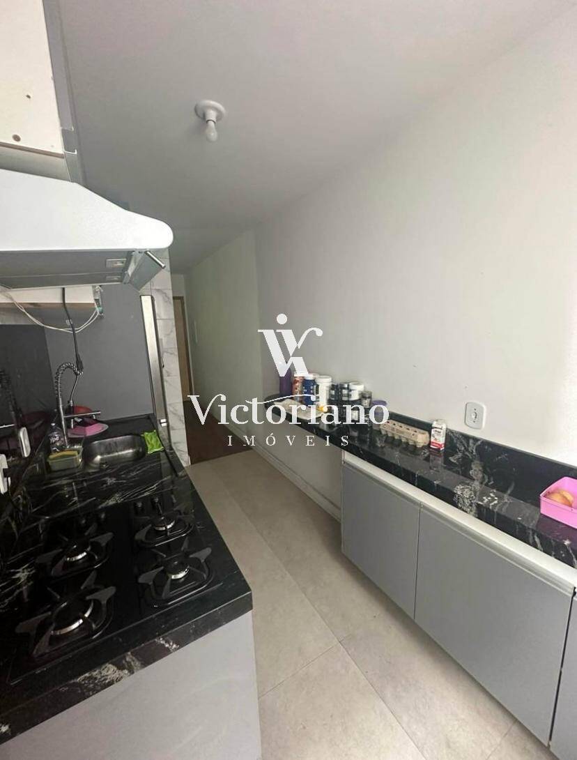 Apartamento à venda com 2 quartos, 48m² - Foto 3