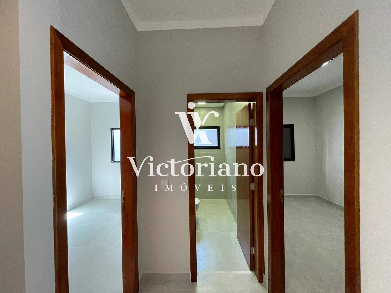 Casa à venda com 3 quartos, 240m² - Foto 14