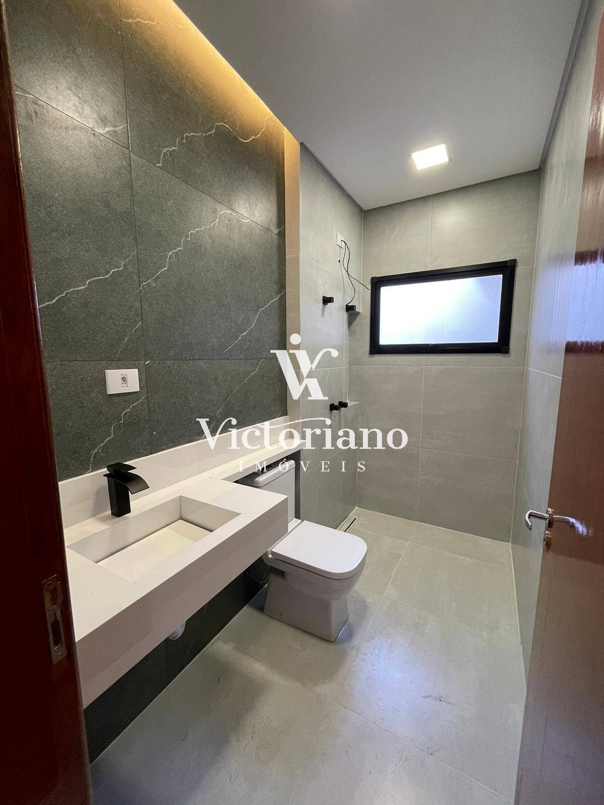 Casa à venda com 3 quartos, 240m² - Foto 15