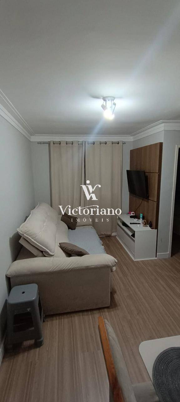 Apartamento para alugar com 2 quartos, 45m² - Foto 11