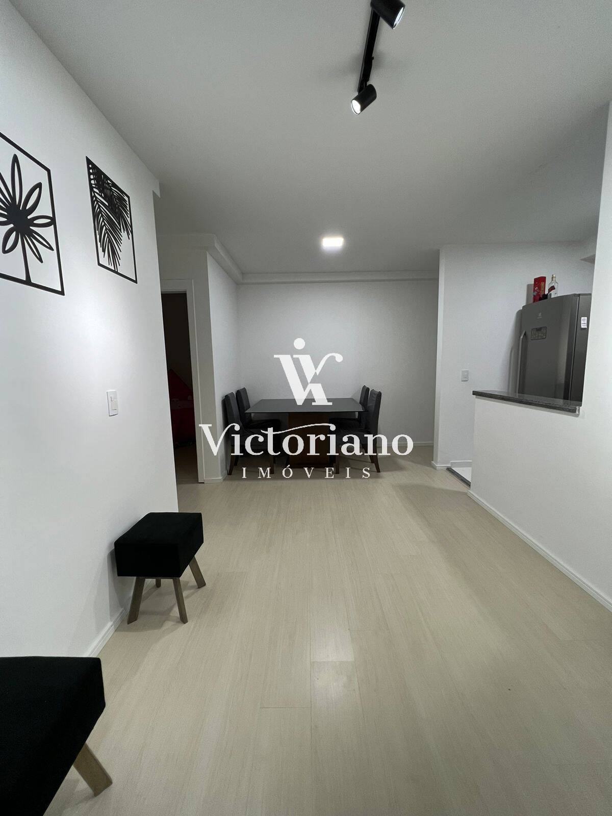 Apartamento à venda com 2 quartos, 56m² - Foto 1