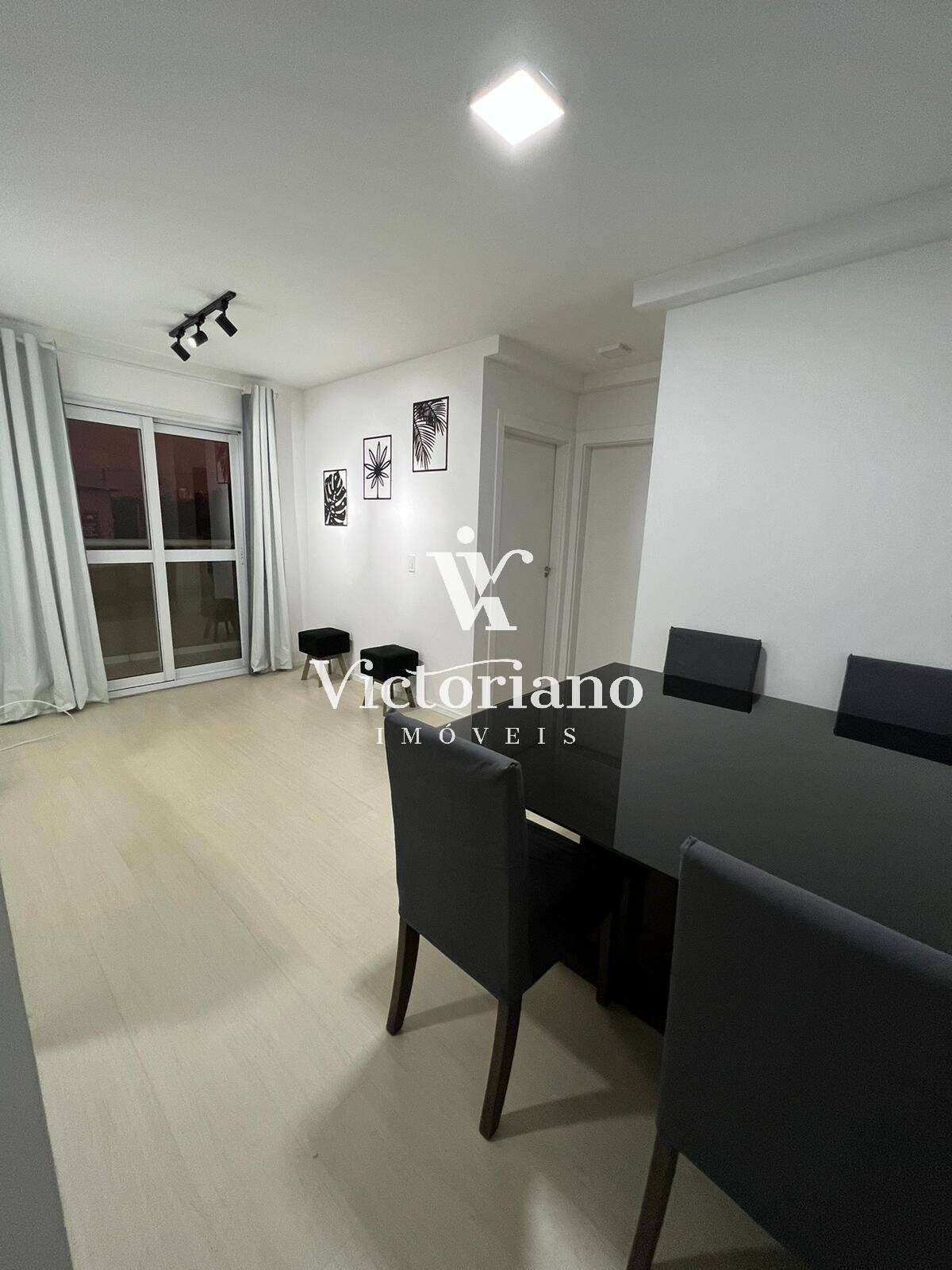 Apartamento à venda com 2 quartos, 56m² - Foto 2