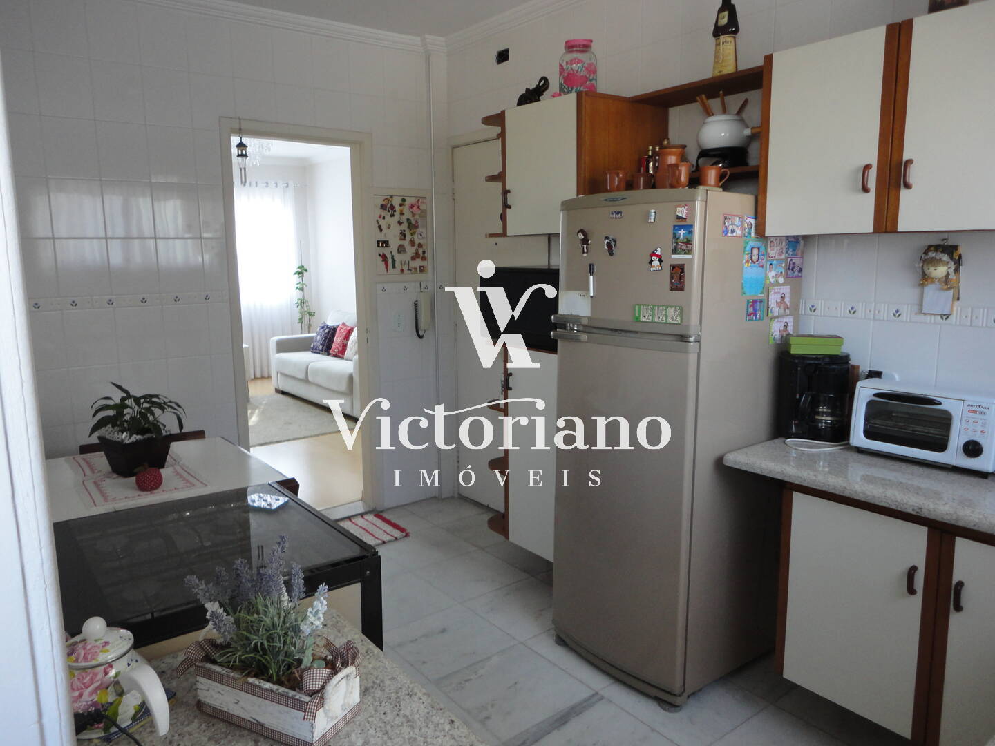 Apartamento à venda com 3 quartos, 98m² - Foto 2