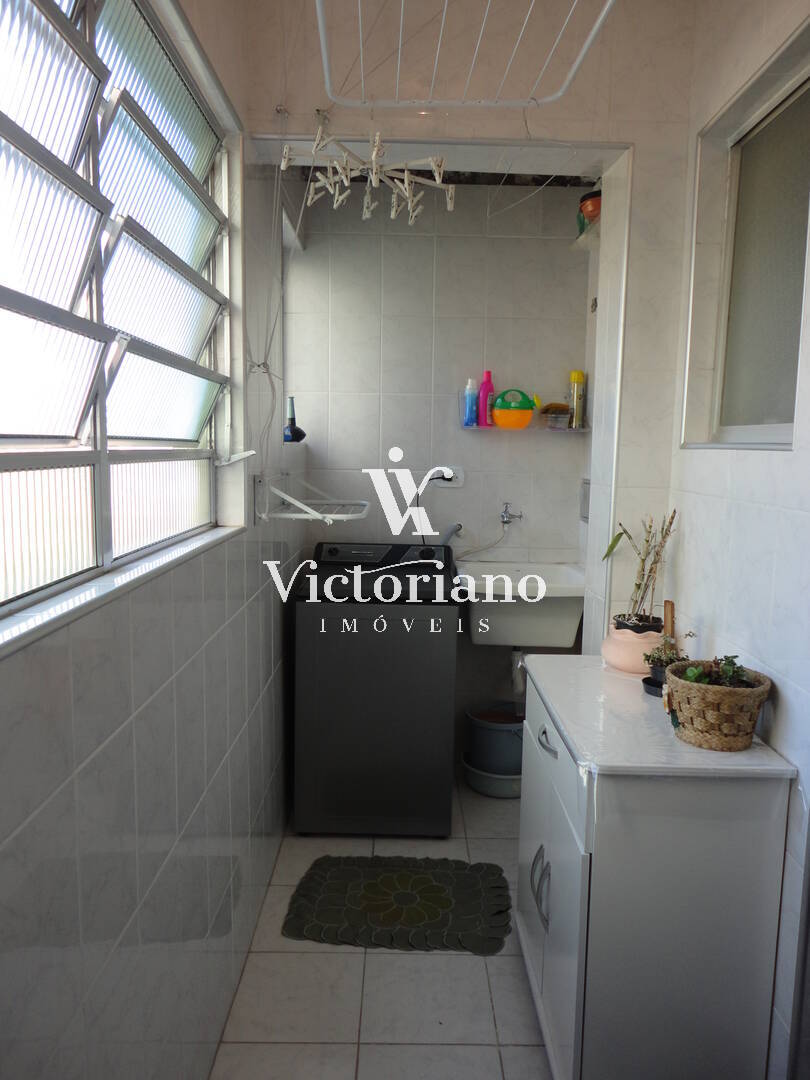 Apartamento à venda com 3 quartos, 98m² - Foto 4