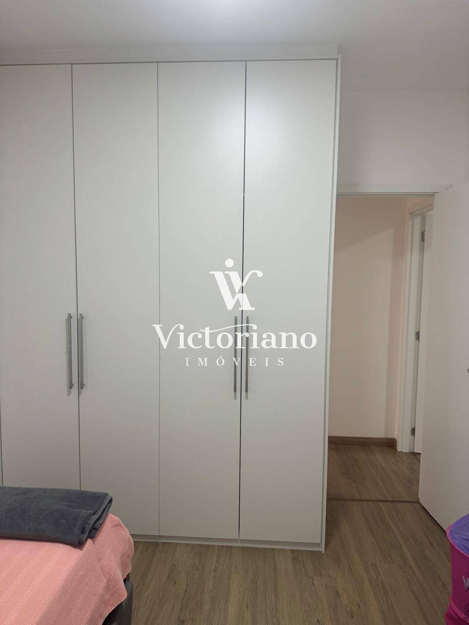 Apartamento à venda com 2 quartos, 64m² - Foto 10