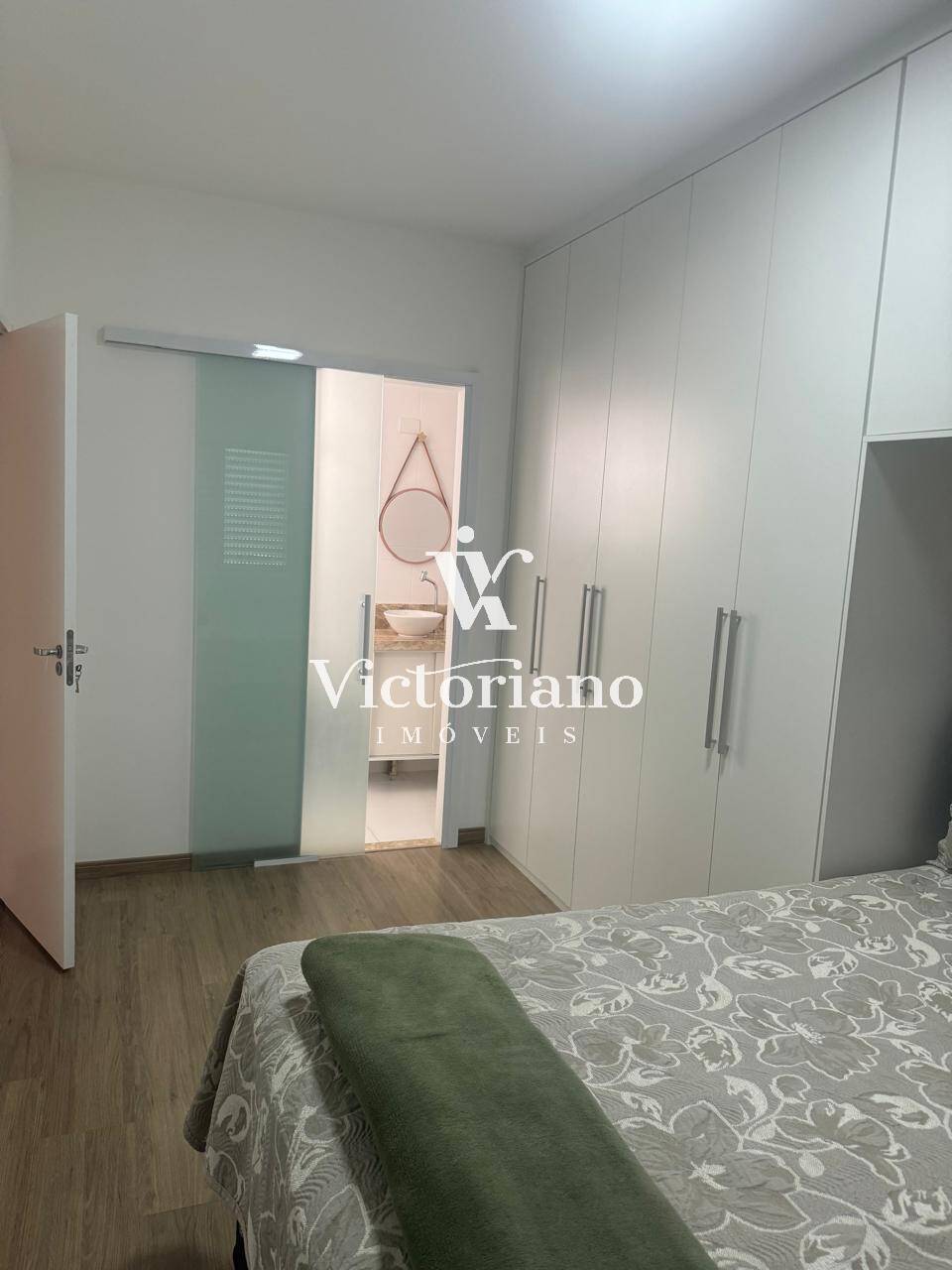 Apartamento à venda com 2 quartos, 64m² - Foto 13