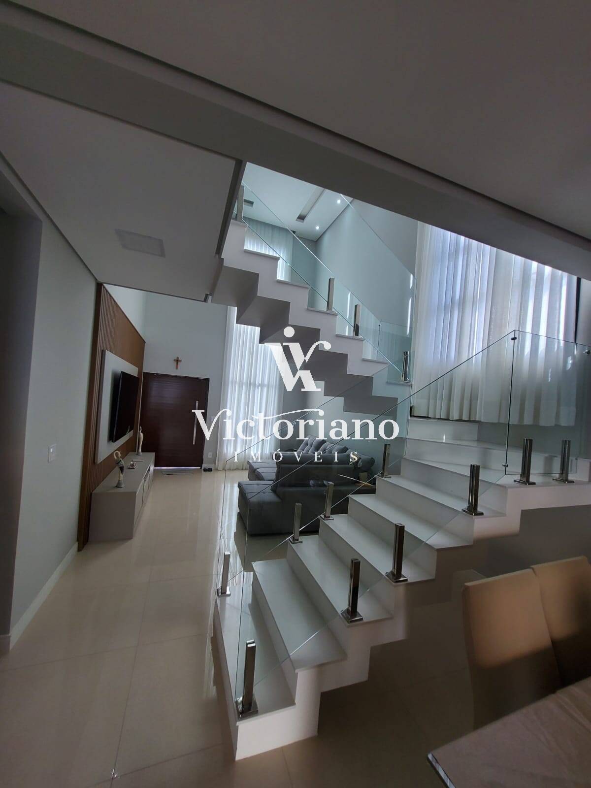 Casa de Condomínio à venda com 3 quartos, 250m² - Foto 5