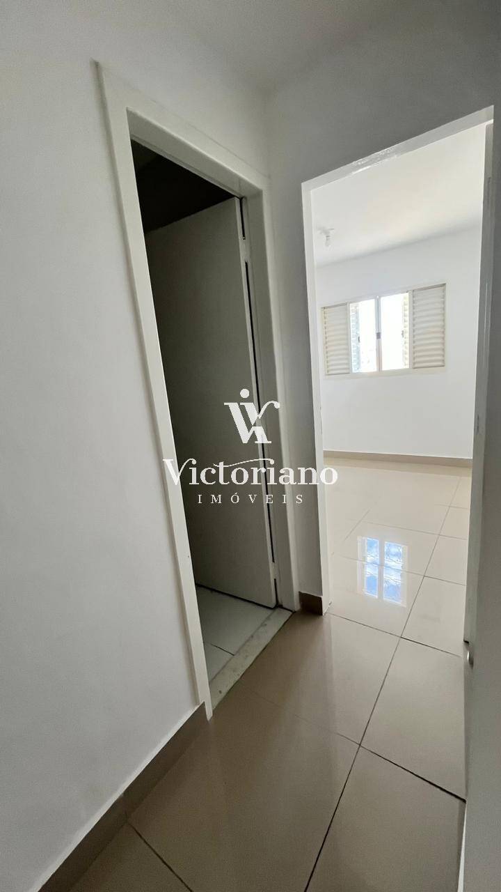 Casa à venda com 3 quartos, 61m² - Foto 14