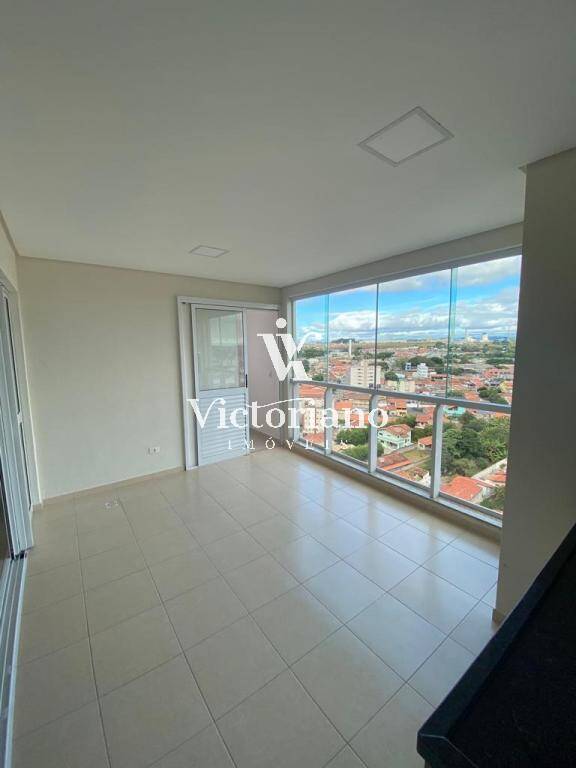 Apartamento à venda com 3 quartos, 97m² - Foto 4