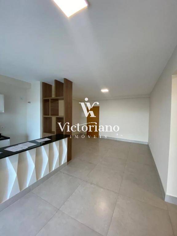 Apartamento à venda com 3 quartos, 97m² - Foto 8