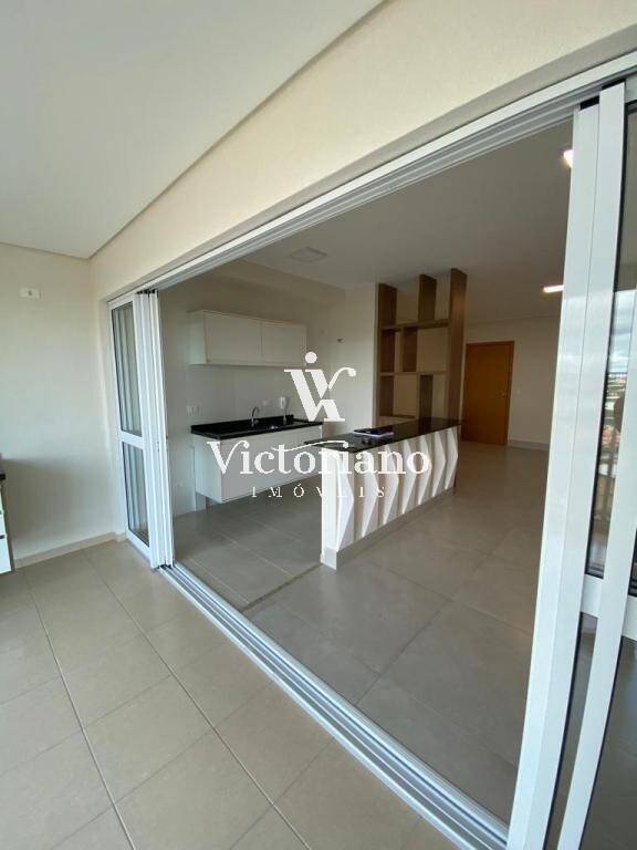 Apartamento à venda com 3 quartos, 97m² - Foto 7