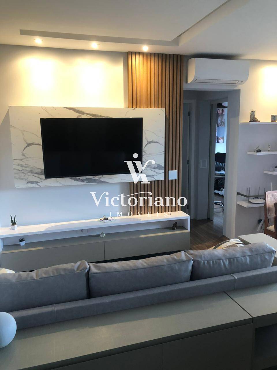 Apartamento à venda com 2 quartos, 63m² - Foto 1