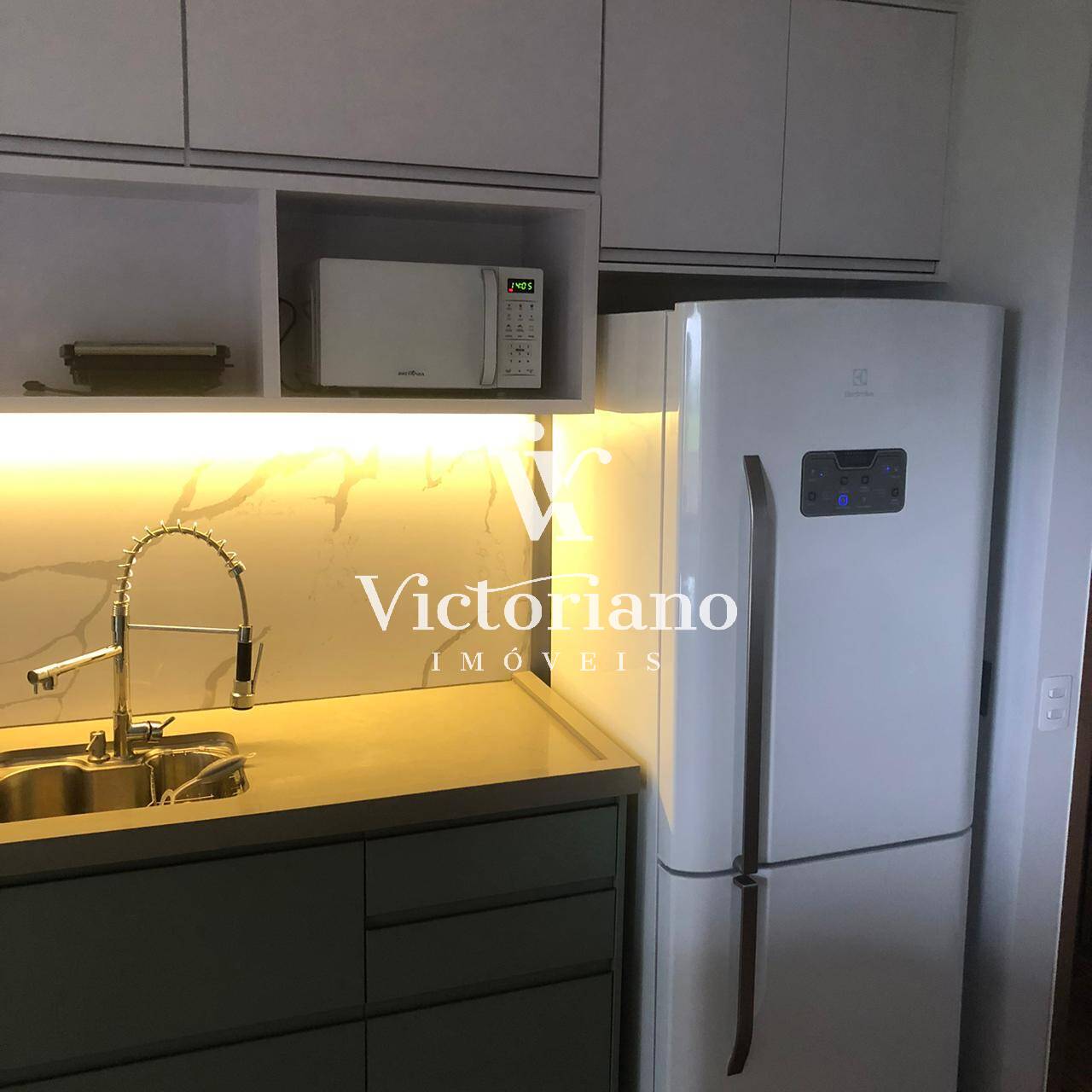 Apartamento à venda com 2 quartos, 63m² - Foto 9