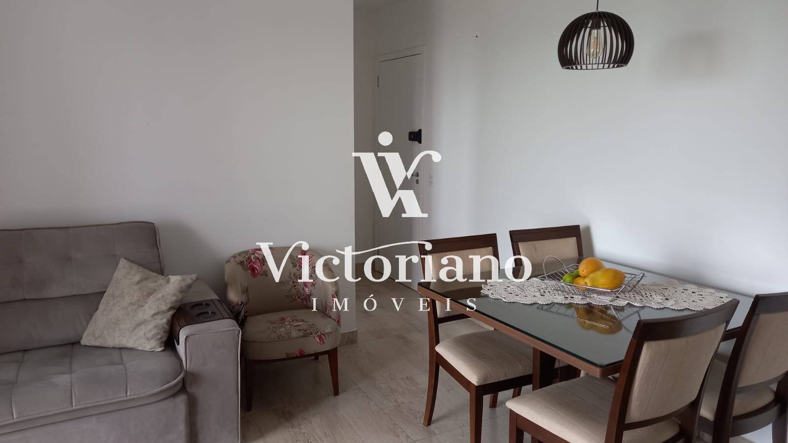 Apartamento à venda com 2 quartos, 62m² - Foto 2