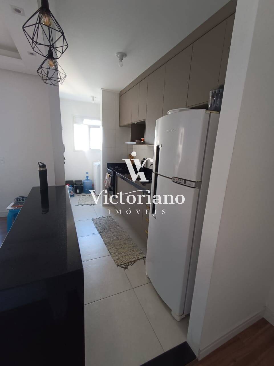 Apartamento à venda com 2 quartos, 62m² - Foto 2