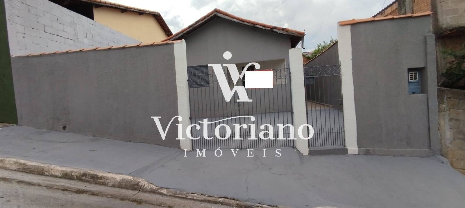 Casa à venda com 3 quartos, 250m² - Foto 1