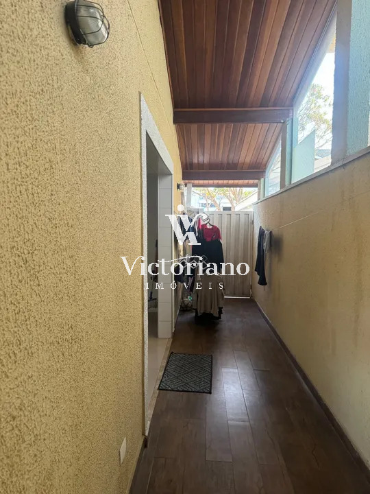 Casa de Condomínio à venda com 4 quartos, 250m² - Foto 17