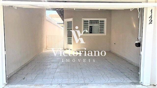 Casa à venda com 3 quartos, 69m² - Foto 2