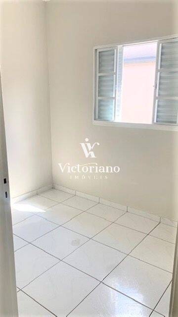 Casa à venda com 3 quartos, 69m² - Foto 13