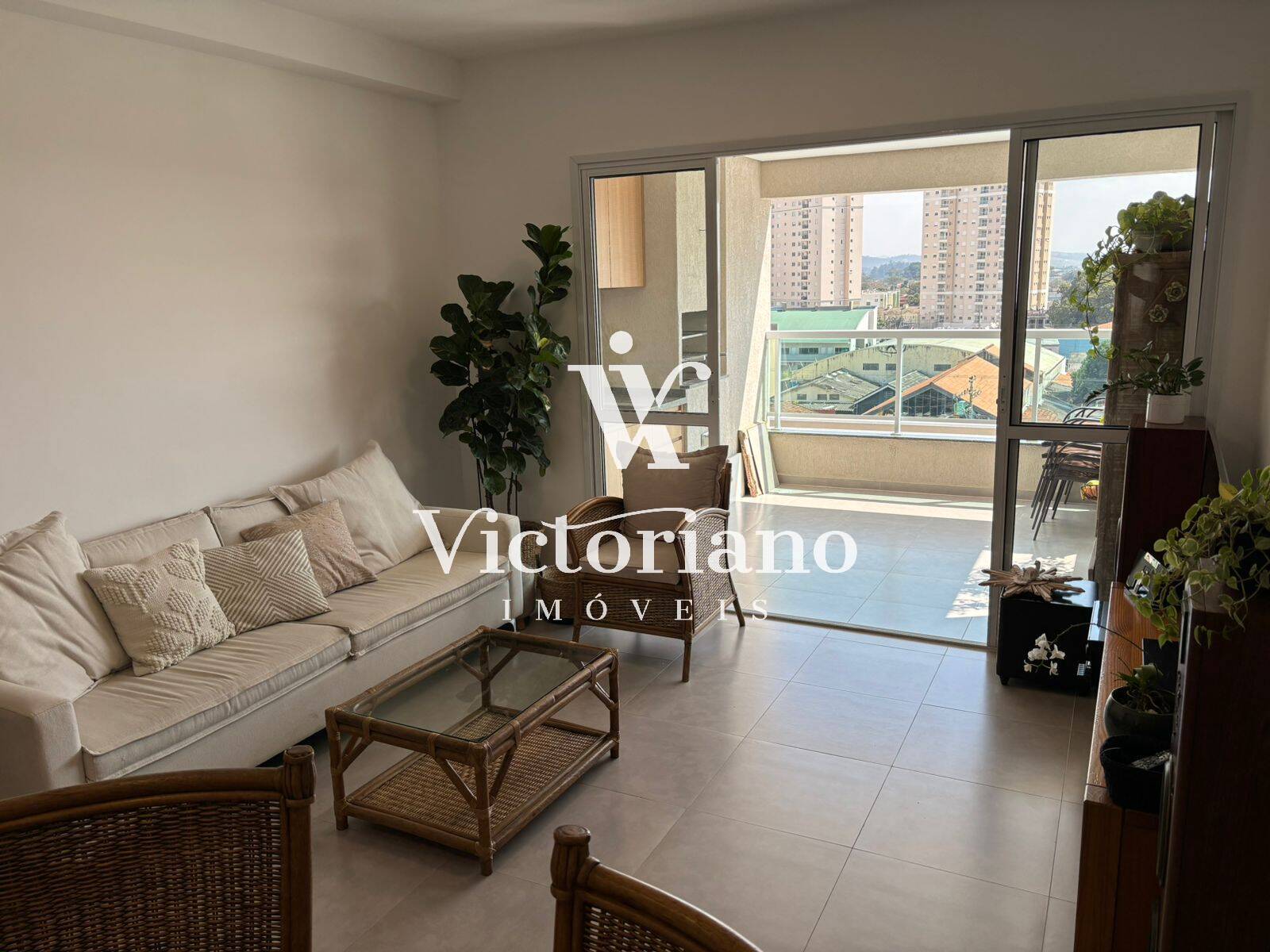 Apartamento à venda com 3 quartos, 102m² - Foto 3