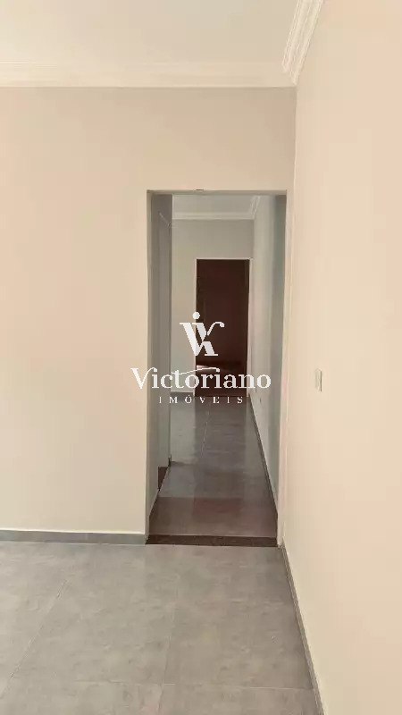 Casa à venda com 2 quartos, 80m² - Foto 15