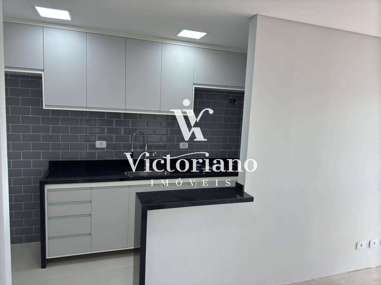 Apartamento à venda com 2 quartos, 58m² - Foto 3