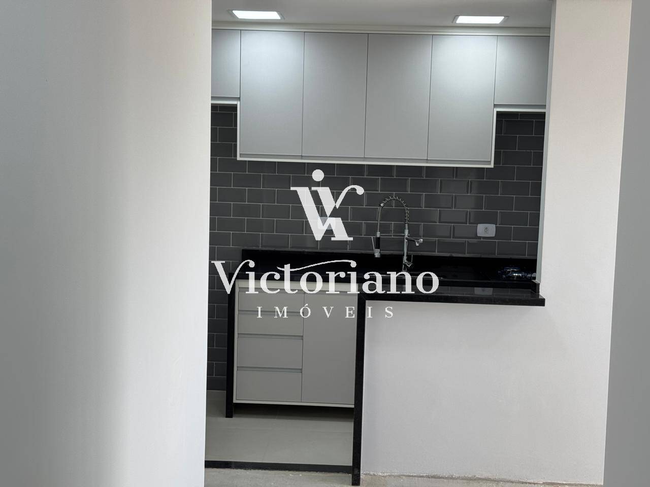 Apartamento à venda com 2 quartos, 58m² - Foto 4