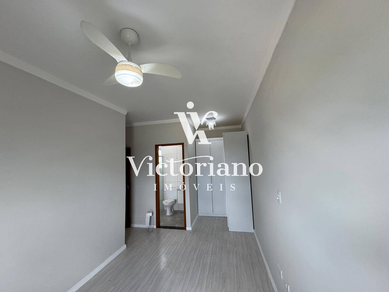 Apartamento para alugar com 3 quartos, 80m² - Foto 30