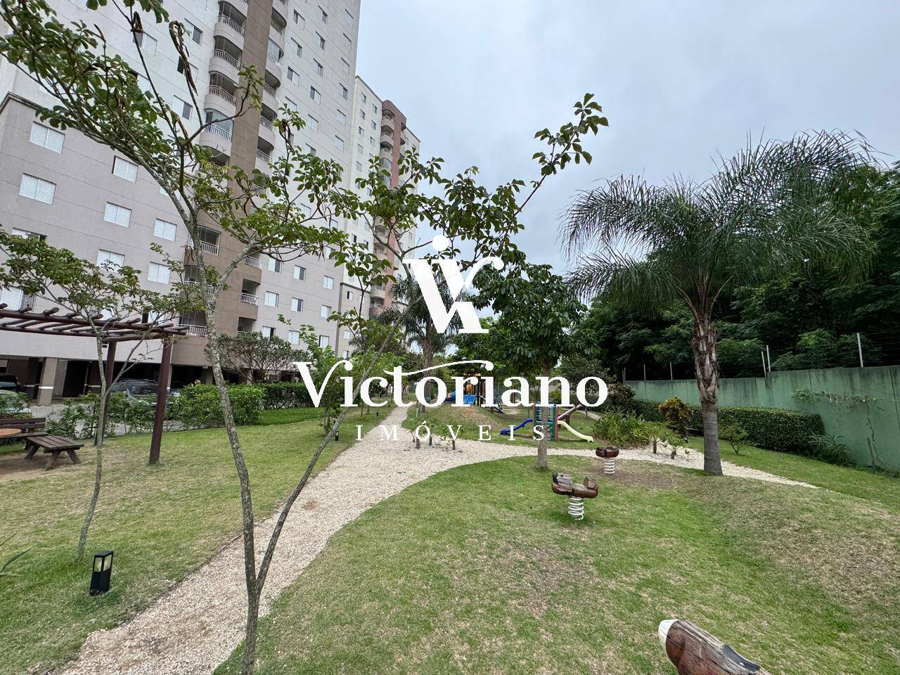 Apartamento à venda com 3 quartos, 80m² - Foto 32