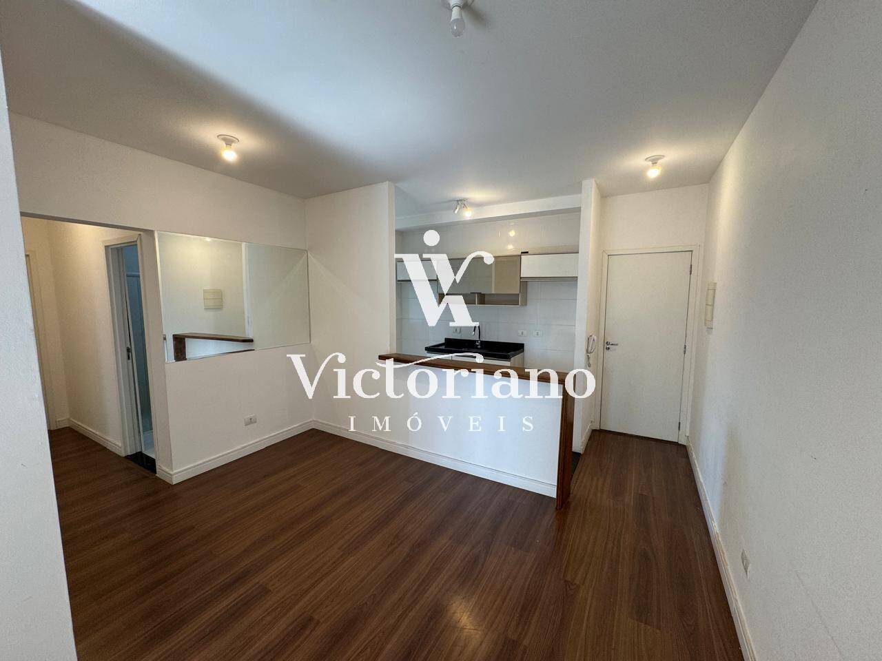 Apartamento à venda com 3 quartos, 80m² - Foto 1