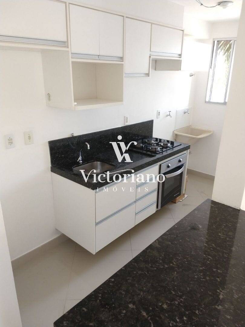 Apartamento à venda com 2 quartos, 45m² - Foto 2