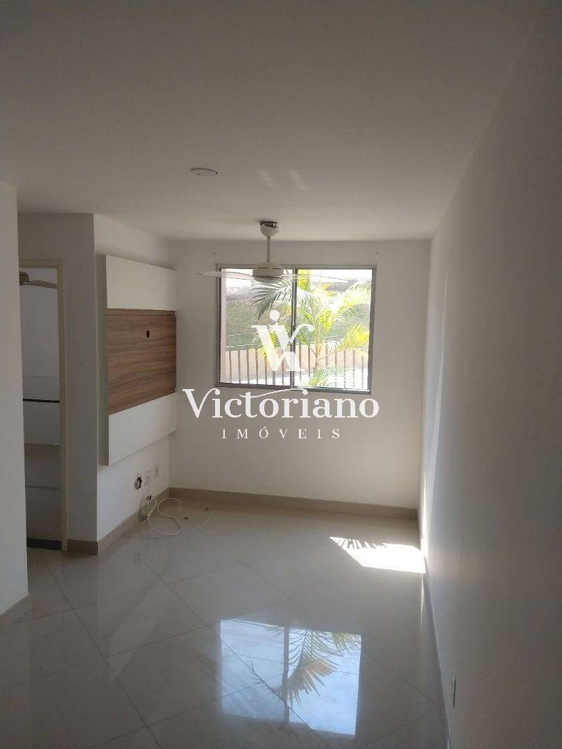 Apartamento à venda com 2 quartos, 45m² - Foto 1