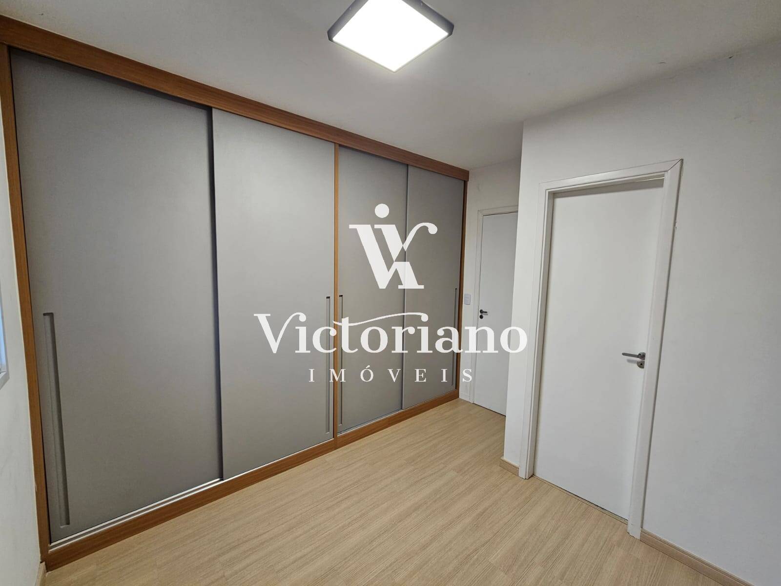 Apartamento à venda com 3 quartos, 70m² - Foto 4