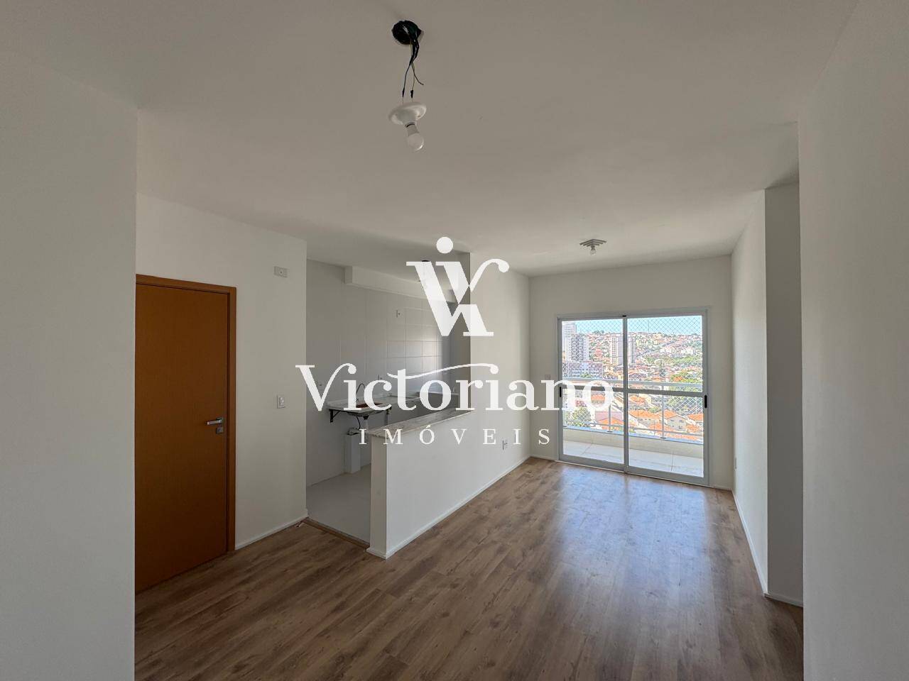 Apartamento à venda com 3 quartos, 72m² - Foto 2